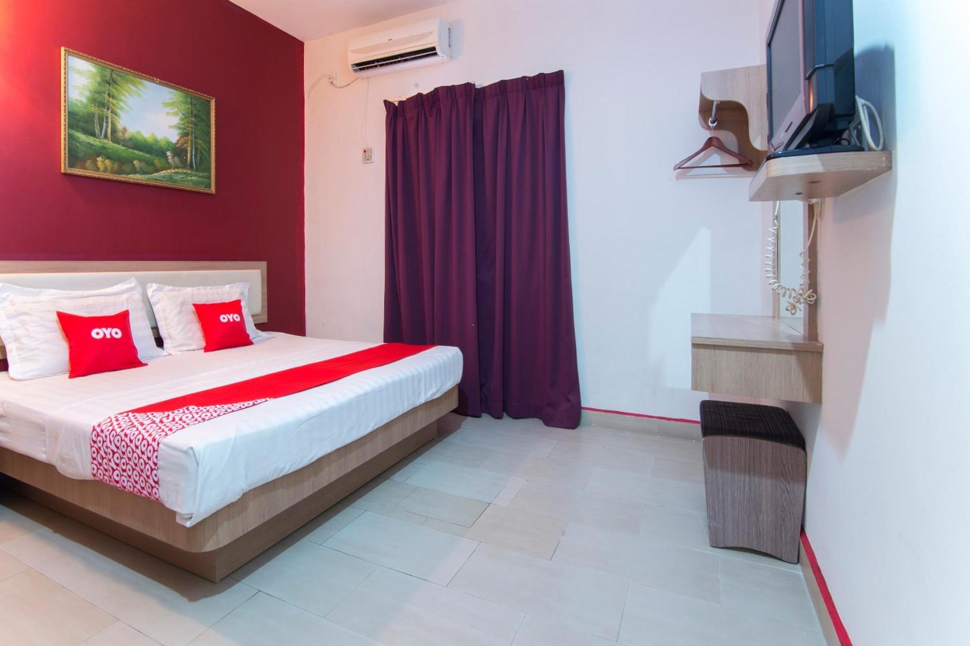 Valley View Hotel Lumut Bagian luar foto
