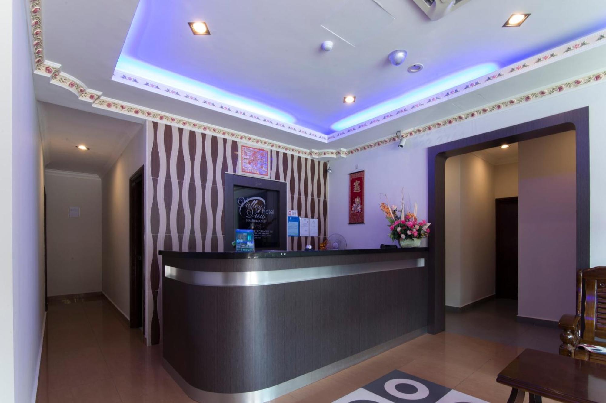 Valley View Hotel Lumut Bagian luar foto